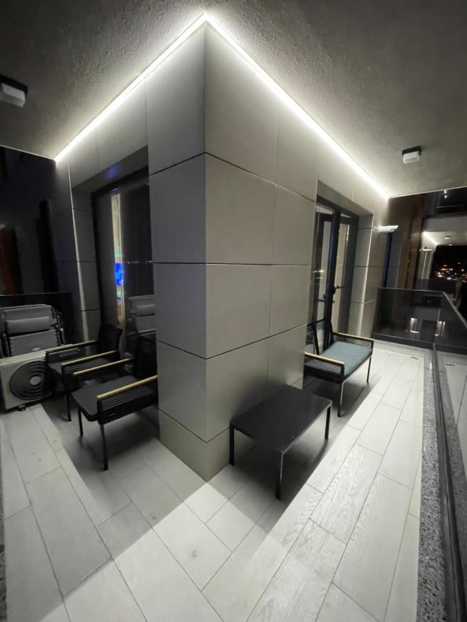 Studio303 By Allegio: Mamaia'S Seaside Luxury Near Finest Clubs & Beaches Bagian luar foto
